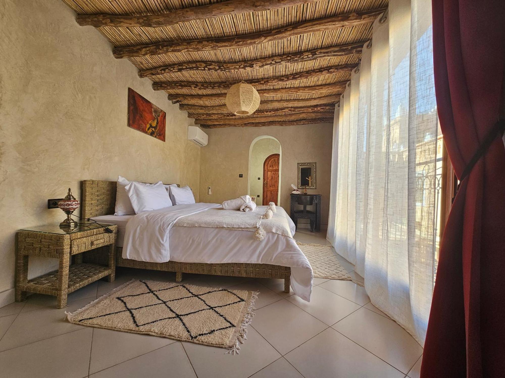 Kasbah La Cigogne Bed and Breakfast Ait-Ben-Haddou Eksteriør billede