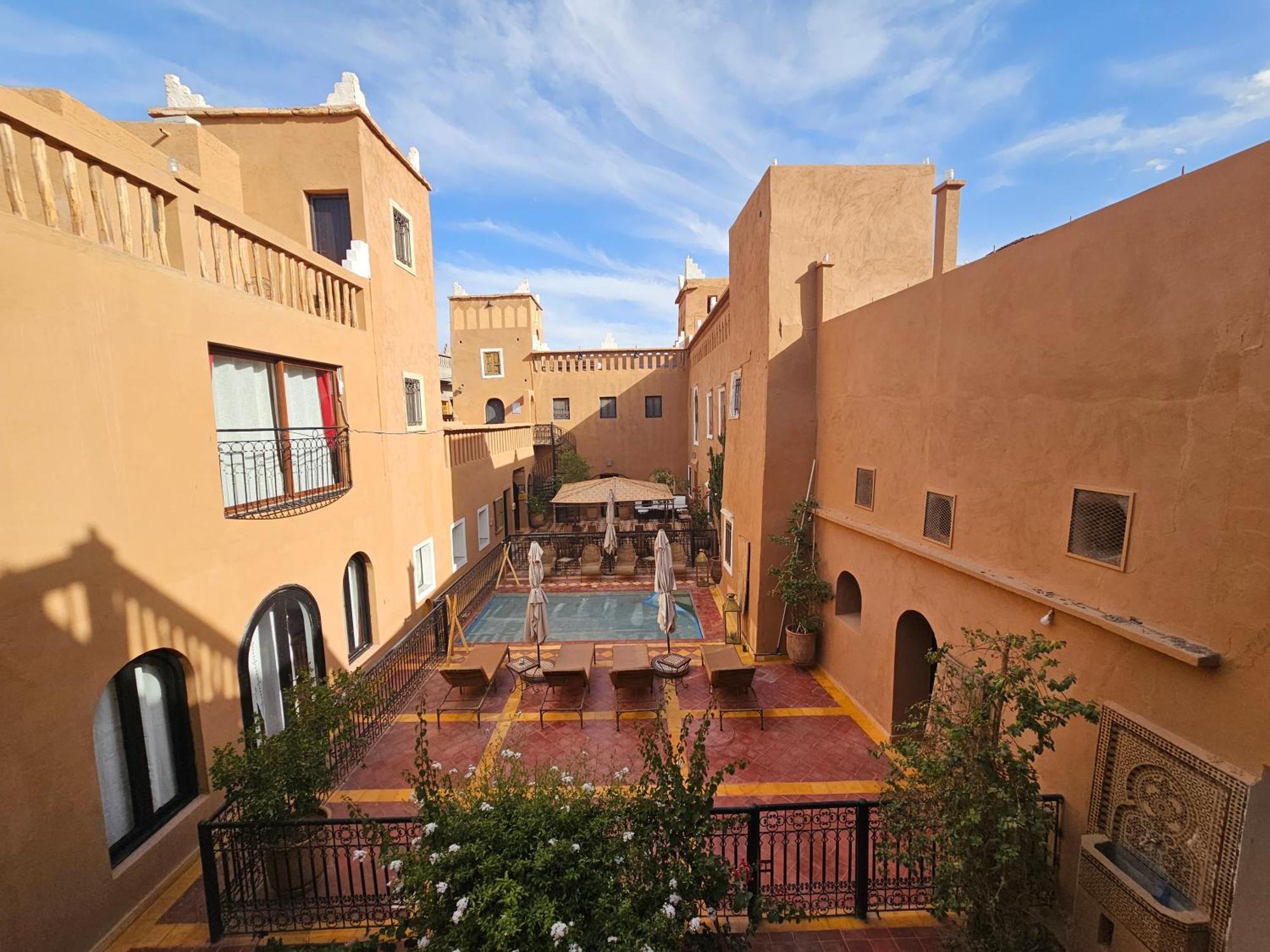 Kasbah La Cigogne Bed and Breakfast Ait-Ben-Haddou Eksteriør billede