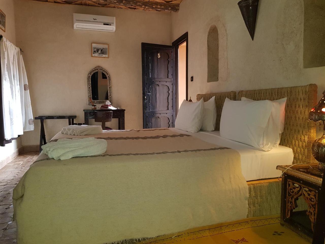 Kasbah La Cigogne Bed and Breakfast Ait-Ben-Haddou Eksteriør billede